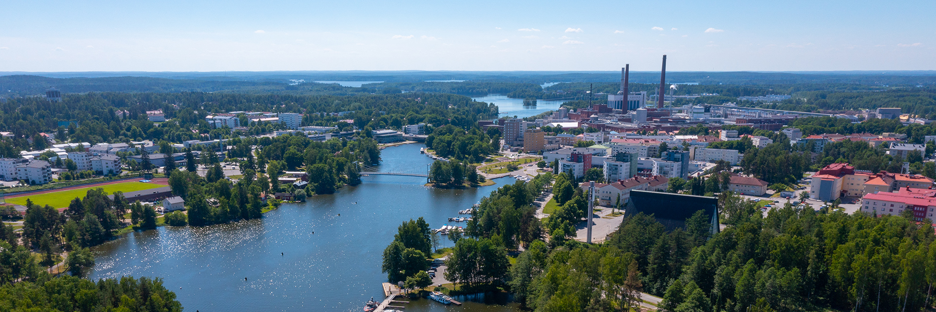 Ilmakuva Valkeakosken kaupaungin keskustasta kesällä.