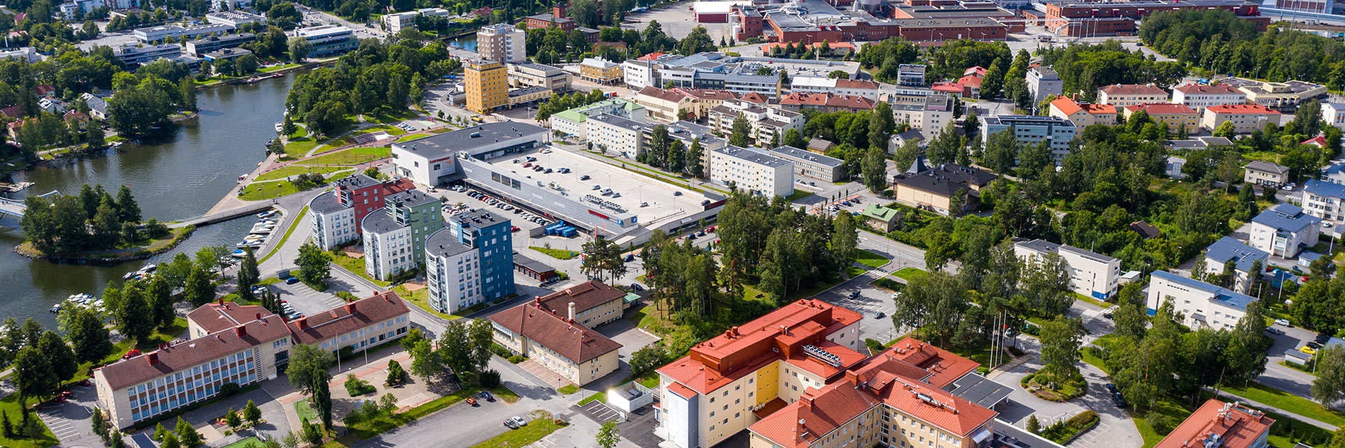 Ilmakuva Valkeakosken keskustasta.