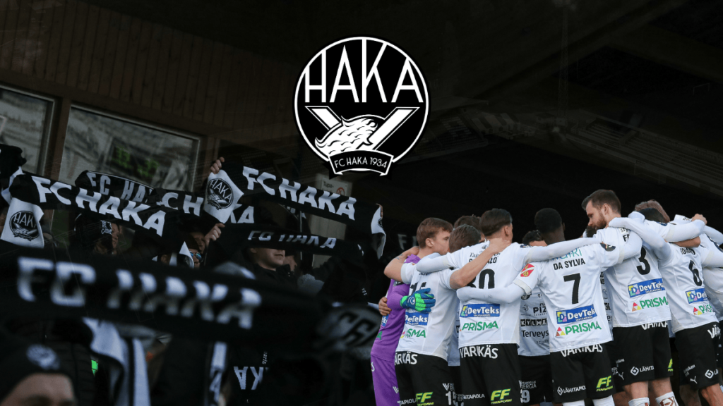 FC Hakan joukkueen pelaajia ja logo.