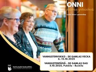 Kuvassa kolme iäkästä henkilöä seisovat vierekkäin katsomassa samaan suuntaan ja lisäksi kuvaan on merkattu Vanhustenviikon päivämäärät 6.-12.10.2025 sekä Vanhustyön keskusliiton logo.