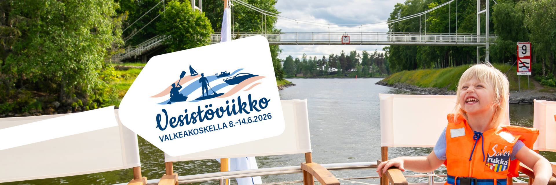 Vesistöviikon logo, tyttö veneessä ja silta taustalla.