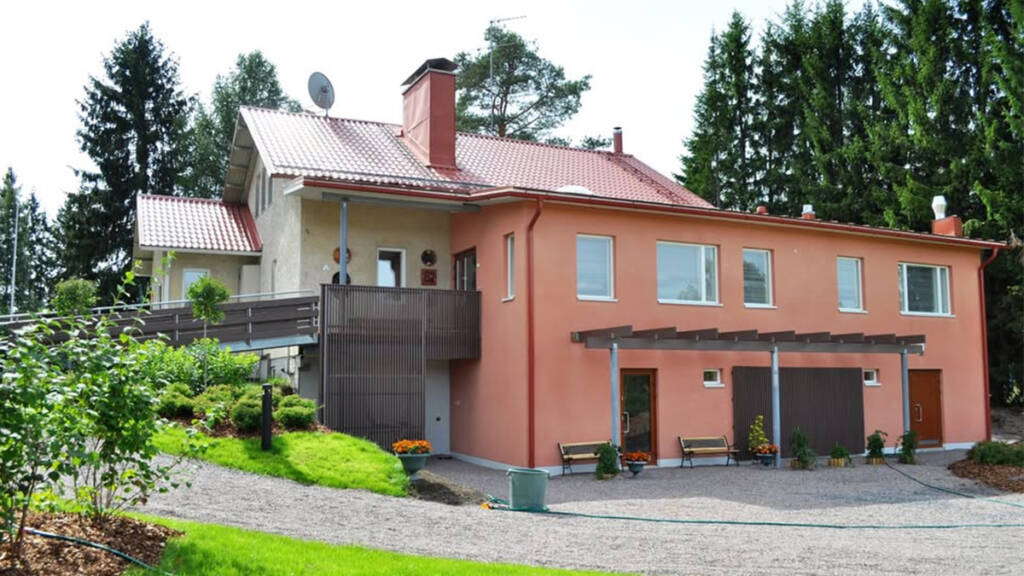 Kuva Metsäkansan Ainolan terveyskylpylästä.